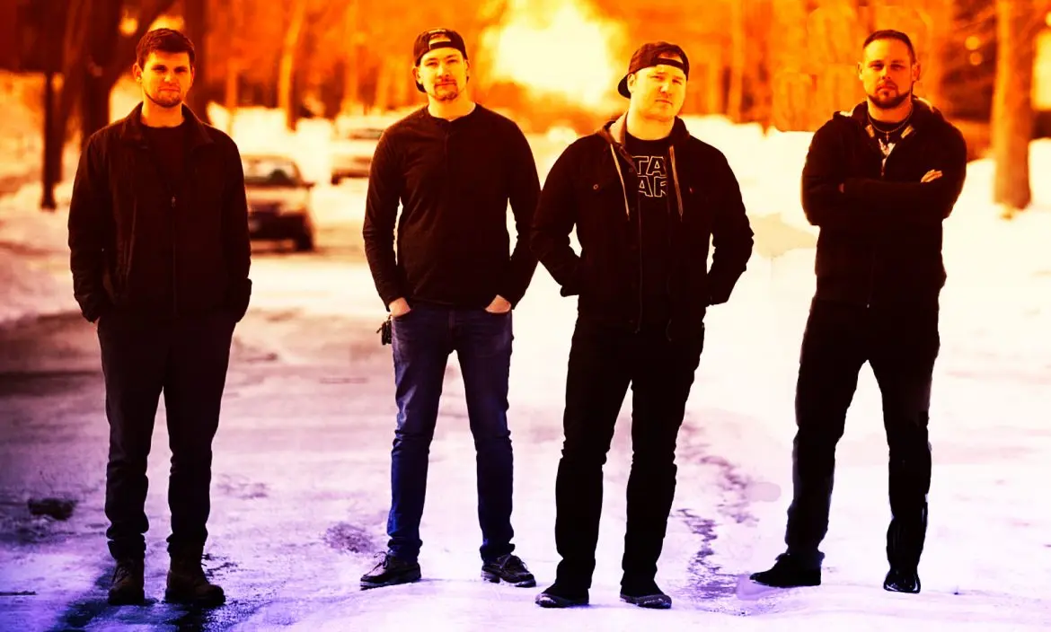 Weekend Picnic e a sinfonia mesclada com os riffs de guitarra em I Will Remain